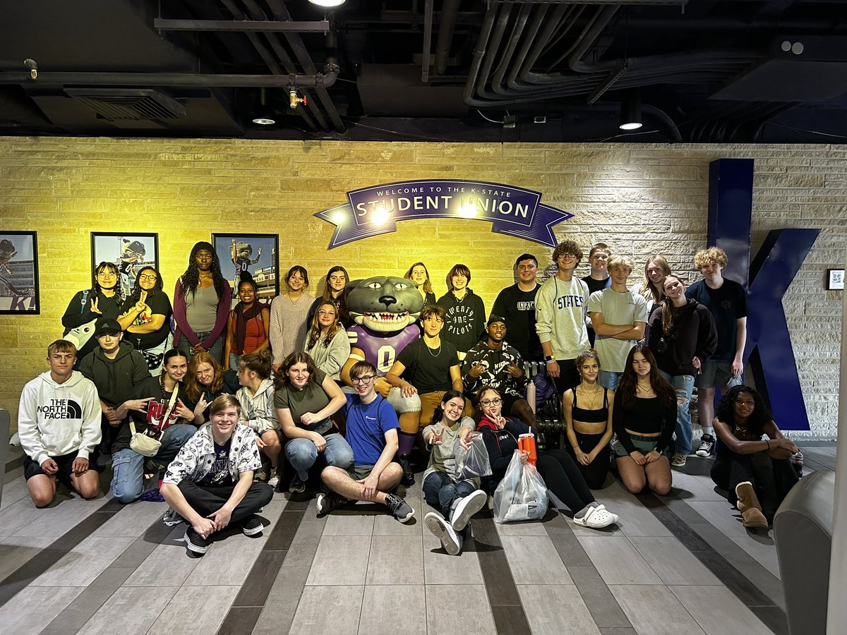 LNHS AVID tweet media