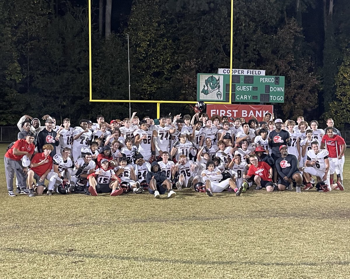 MiddleCreekFB's tweet image. JV Mustangs WIN 48-20 vs Cary. Finishing the season 8-1. 
JV SWAC Conference Champs