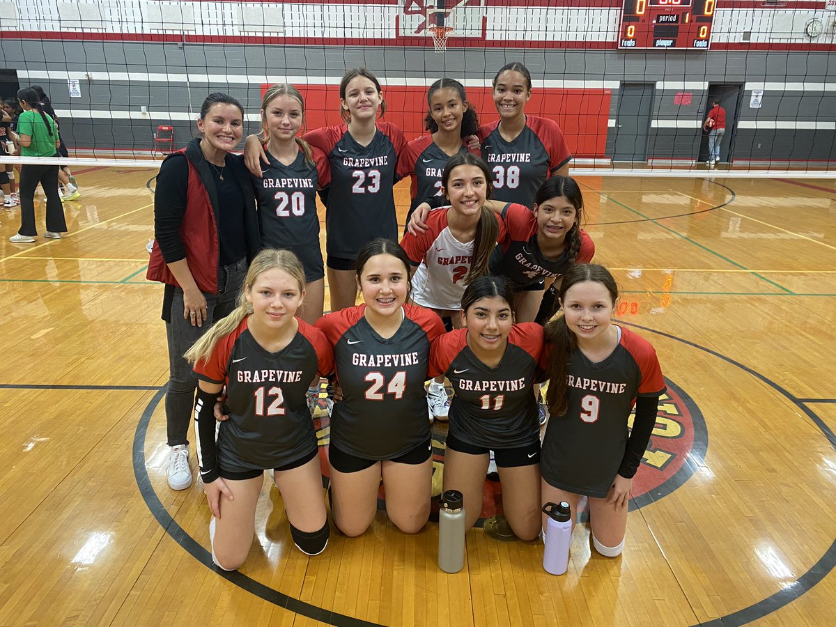 nwardcoach's tweet photo. GMS 7th Lady Pony Volleyball advances to tomorrow! Way to play ladies! Thank you to those that came to support and cheer us on! @GMSgirlsath @GCISD_Athletics https://t.co/1di4XwQAoy
