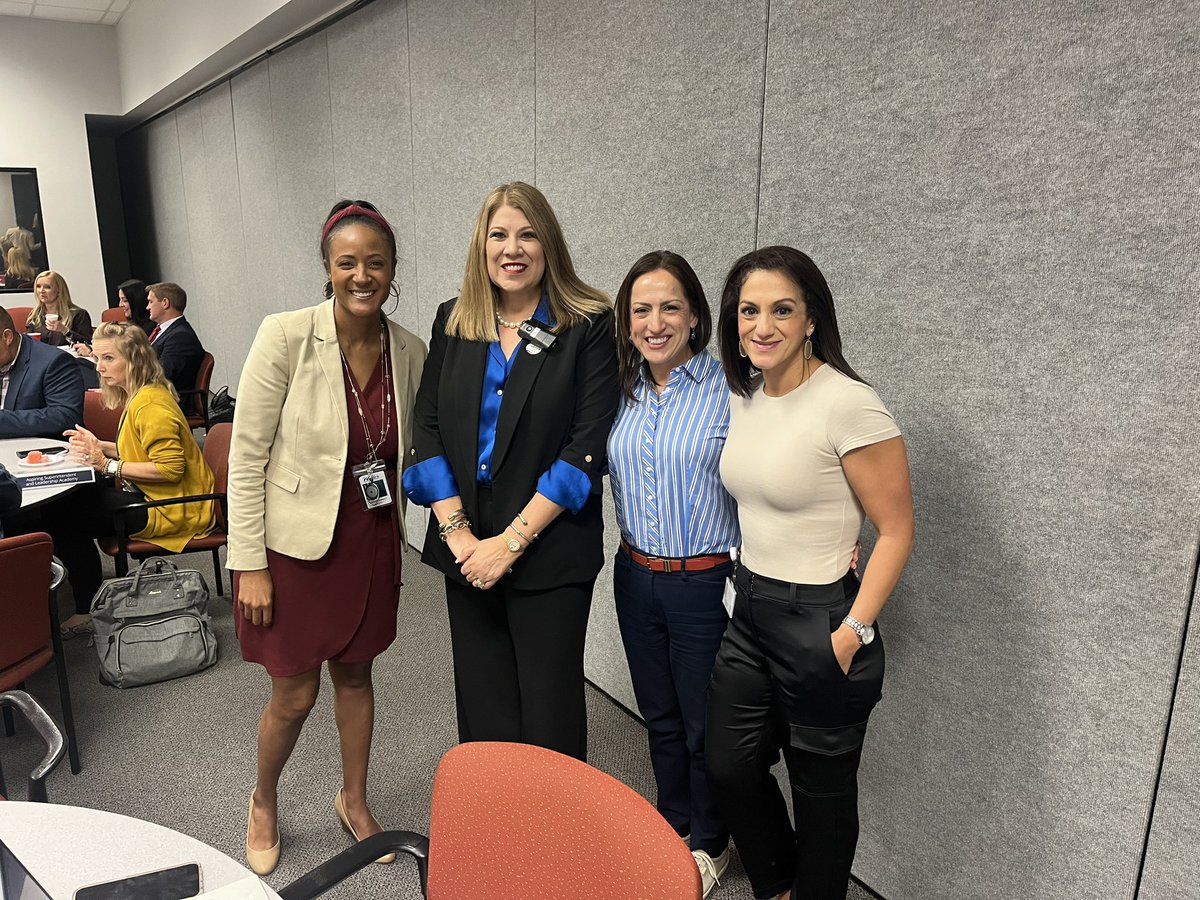 KinneyAsh's tweet photo. Words to lead by, “Being an intentional instructional leader doesn’t happen by chance, it happens by design.”
~Dr. Z @m_salazarzamora #ExceedingExcellence https://t.co/kKL4VzhWqS