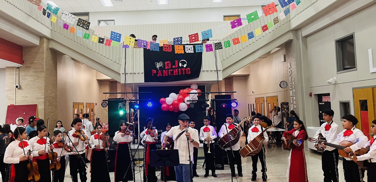 Happy 100th anniversary to Irving Dual Language Academy!!!! 🎉🎉🎉🎉🎉