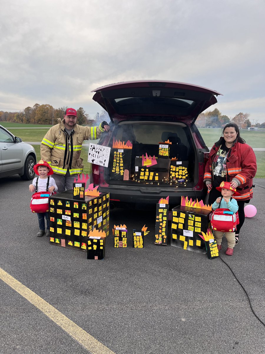 Array city was in trouble! Good thing we have the Fire Dept to save it at Trunk or Treat tonight! 😊