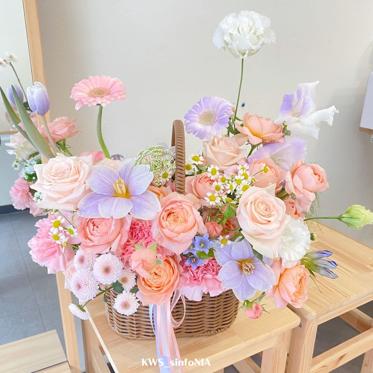 KWS_sinfoNIA's tweet image. 사랑하는 우석님의 28번째 생일을 진심으로 축하드립니다.우석님과 함께 있었던 모든 날이 행복하고 눈부셨습니다. 
평생 사랑하면서 살아갈게요💜 #김우석_생일축하_지금_확인바 #Wooseokday_in_Autumn #김우석  #KIMWOOSEOK 
@KWS_officia