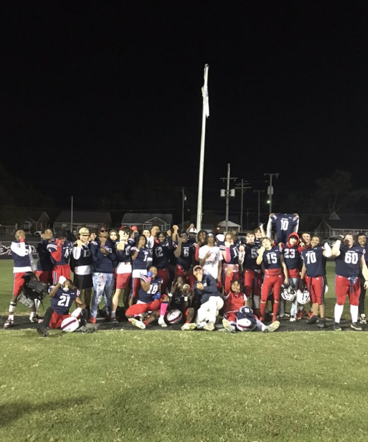 Colonial Heights High School (@colonialhtshigh) on Twitter photo Raise that Victory Flag Colonials! Congratulations to the <a href="/ColonialsFball/">ColonialsFball</a> team for their 28-7 victory over Petersburg. <a href="/All_Sports_CHHS/">Colonial Crazies</a> <a href="/TheRVASportsNet/">RVA Sports Network</a> <a href="/CBS6SportsSean/">Sean Robertson</a> <a href="/CHPSK12/">ColonialHeightsK12</a> Raise that Victory Flag Colonials! Congratulations to the <a href="/ColonialsFball/">ColonialsFball</a> team for their 28-7 victory over Petersburg. <a href="/All_Sports_CHHS/">Colonial Crazies</a> <a href="/TheRVASportsNet/">RVA Sports Network</a> <a href="/CBS6SportsSean/">Sean Robertson</a> <a href="/CHPSK12/">ColonialHeightsK12</a>