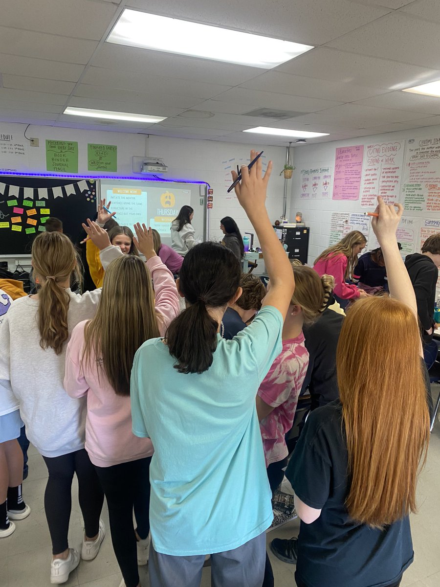 lauren_allinder's tweet photo. A little stand up, hand up, pair up competition to see who could share/listen to the most imitated sentences got our Friday Eve jump started! #RaiseTheBar #TeamDCS #HernandoHasClass @TweetDCS_HMS https://t.co/H7CJi20ojx