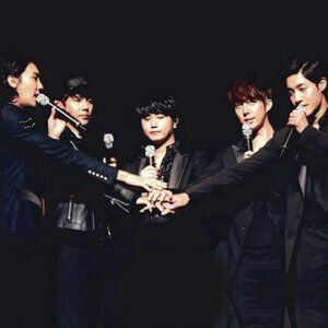 estfaniaTripleS's tweet photo. 26 de octubre del 2013
💚💚💚💚💚➕💚
#SS501 https://t.co/vdxbTGhWMv