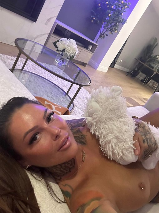 Good night love you ❤️🫶🏻 https://t.co/ghmg5Ds1OV