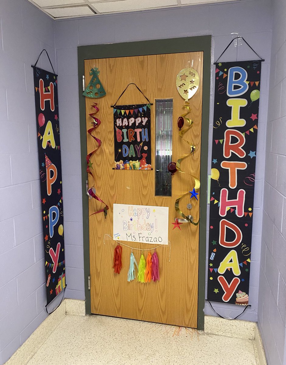 Wishing Ms. Frazao a very special HAPPY BIRTHDAY!!! We hope you had the best day!! 🎉🥳🤍