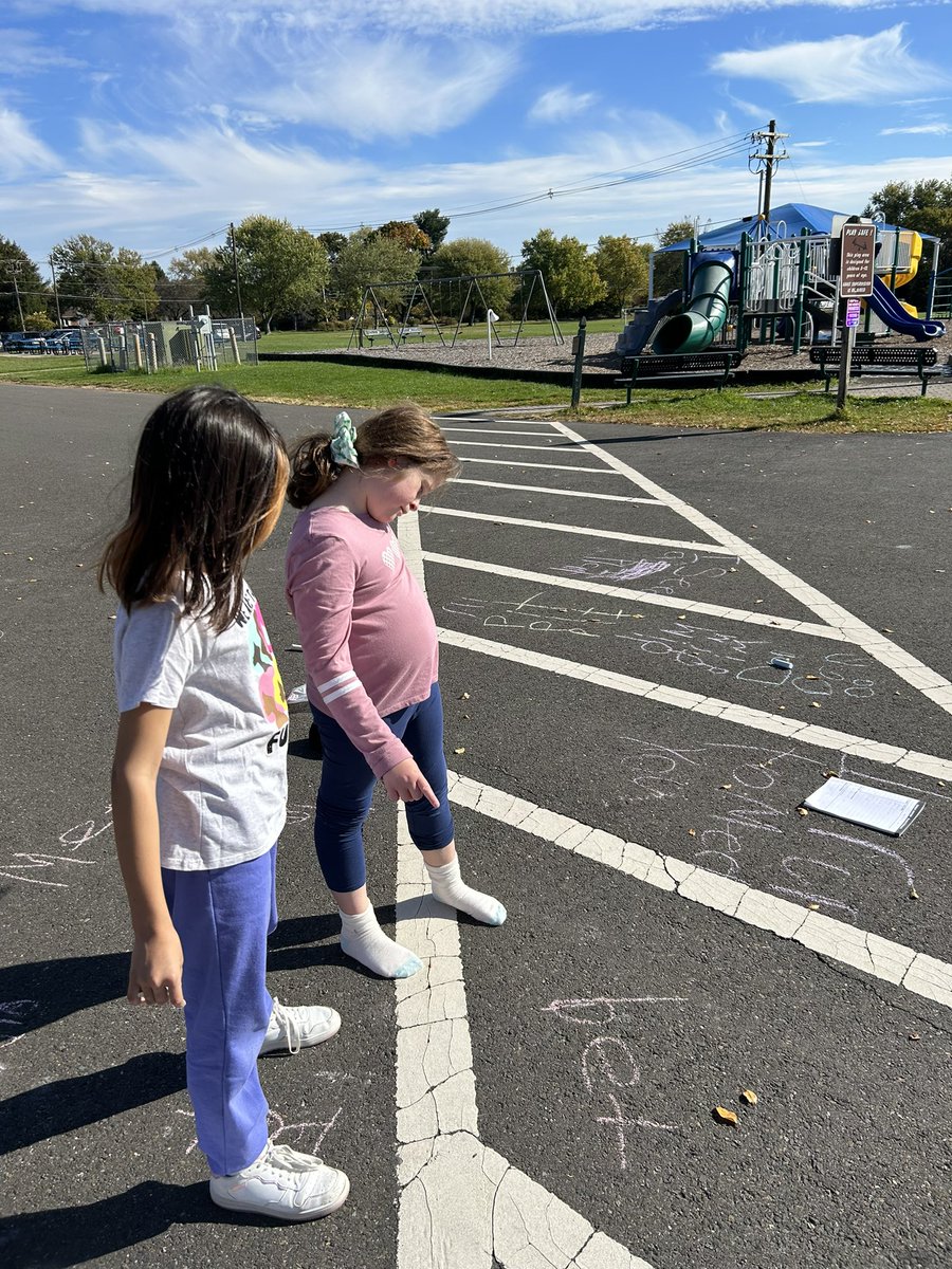 Beautiful weather calls for outdoor word study practice! <a href="/BarleySheafFRSD/">Barley Sheaf</a> <a href="/FlemRarSchools/">FlemRarSchools</a>
