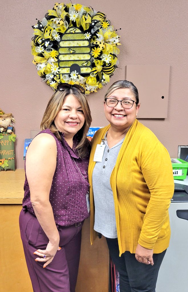 We have made a new friend! Thank you, Ms. Dina Galvan for supporting our campus! We appreciate your attention to detail! #Snapshot2023 #TeamSISD <a href="/HMiranda_TECH/">Hilda Miranda</a>