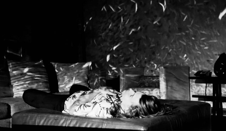 lhhcomfort's tweet photo. Harry Styles for “Perfect” music video in 2015. https://t.co/Ae0UnSWQj9