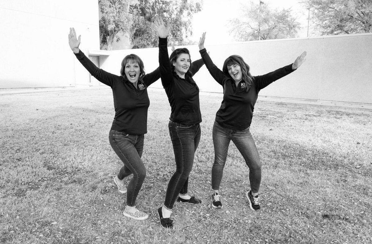 MichelleCorson7's tweet photo. When amazing friends are your coworkers ❤️ https://t.co/7xgzn9793H