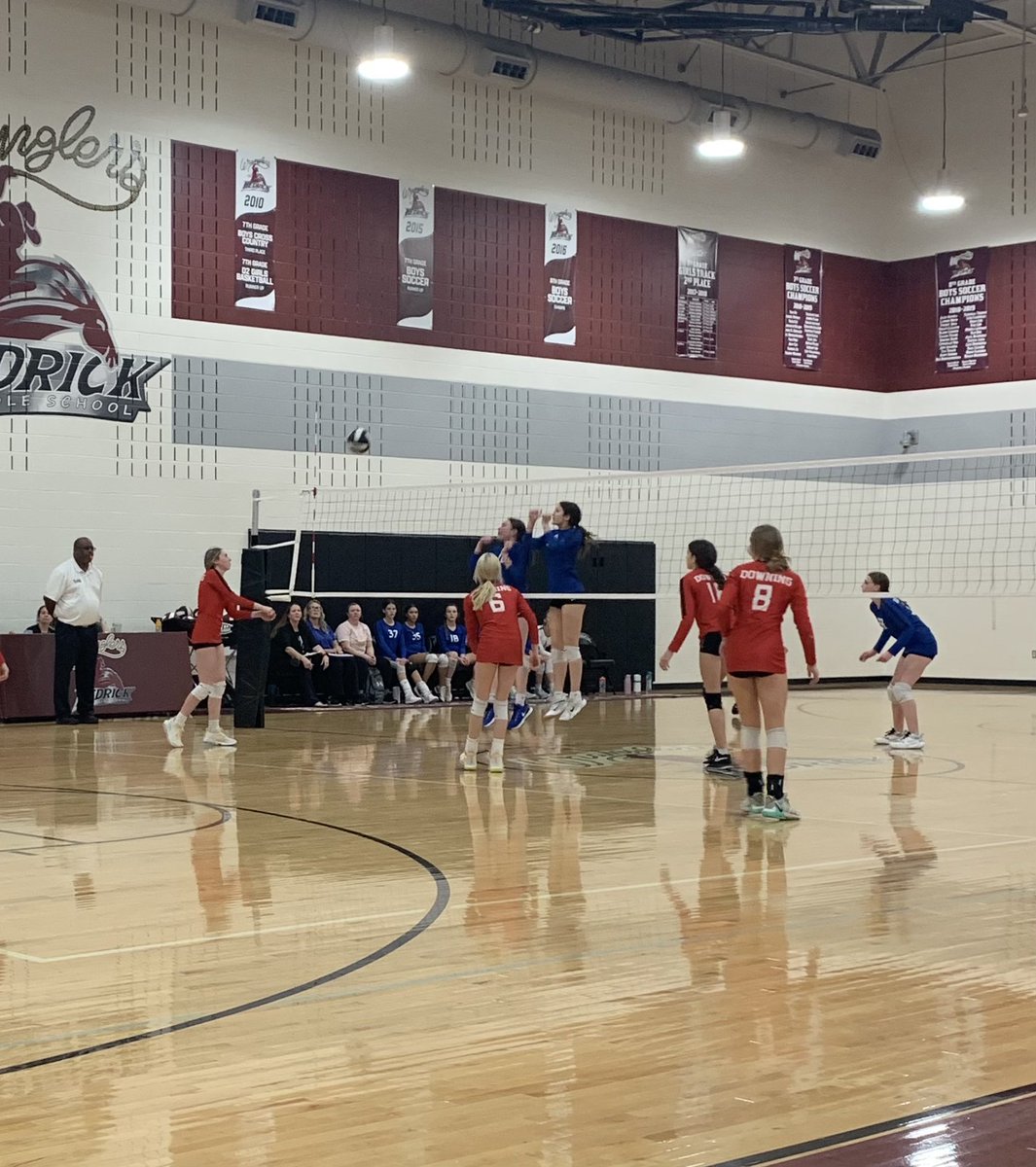 ChantellUpshaw's tweet photo. Congratulations to all of the MS Volleyball players who competed this season! There were some very exciting tournament matches this week! 🎉🏐 https://t.co/pqd83DVFMH