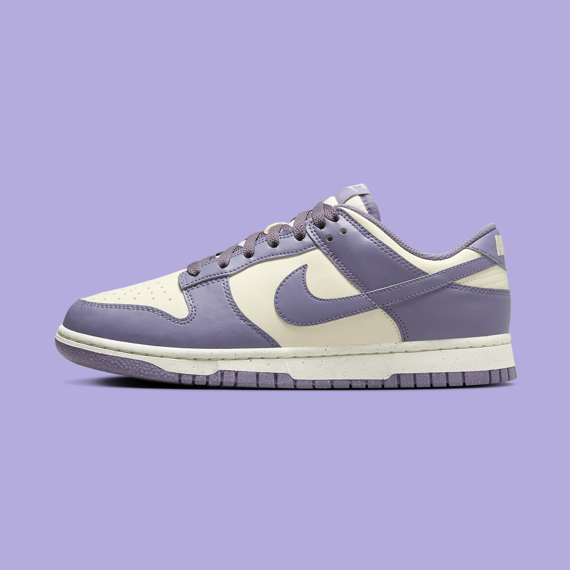 Nike 27 deals lavender