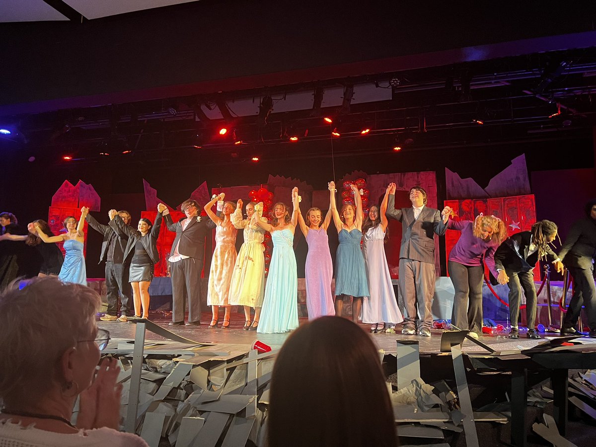 West Po Chorus tweet media