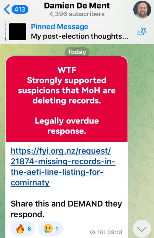 DCANZ2's tweet photo. De Ment is claiming a “cover up” ignoring the reply that a jump in case numbers is not deleted cases. This is likely to back up Liz Gunns claims of “thousands of deaths from C19 vaccines”. At present there’s 4 deaths in NZ. Thousands of deaths from Covid19 is of course ignored. https://t.co/QsPfB9MquL