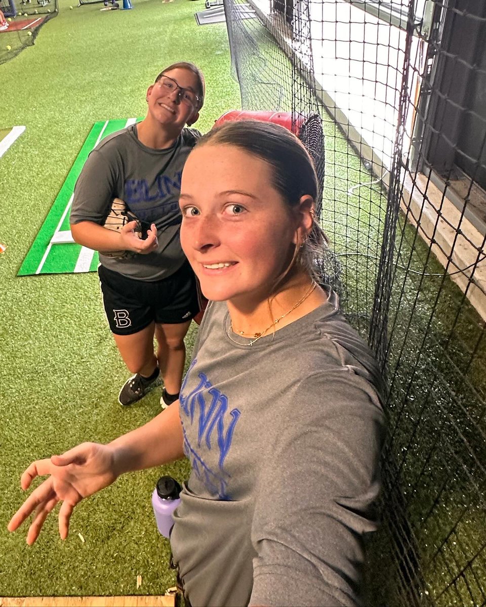 BlinnSoftball's tweet photo. When the Buc Pitchers are filming themselves &amp; I find these gems 💎 on my phone! 💙☺️💙

#BullPenShananigans #BeautifulBucs https://t.co/5CWX2Y9bNP