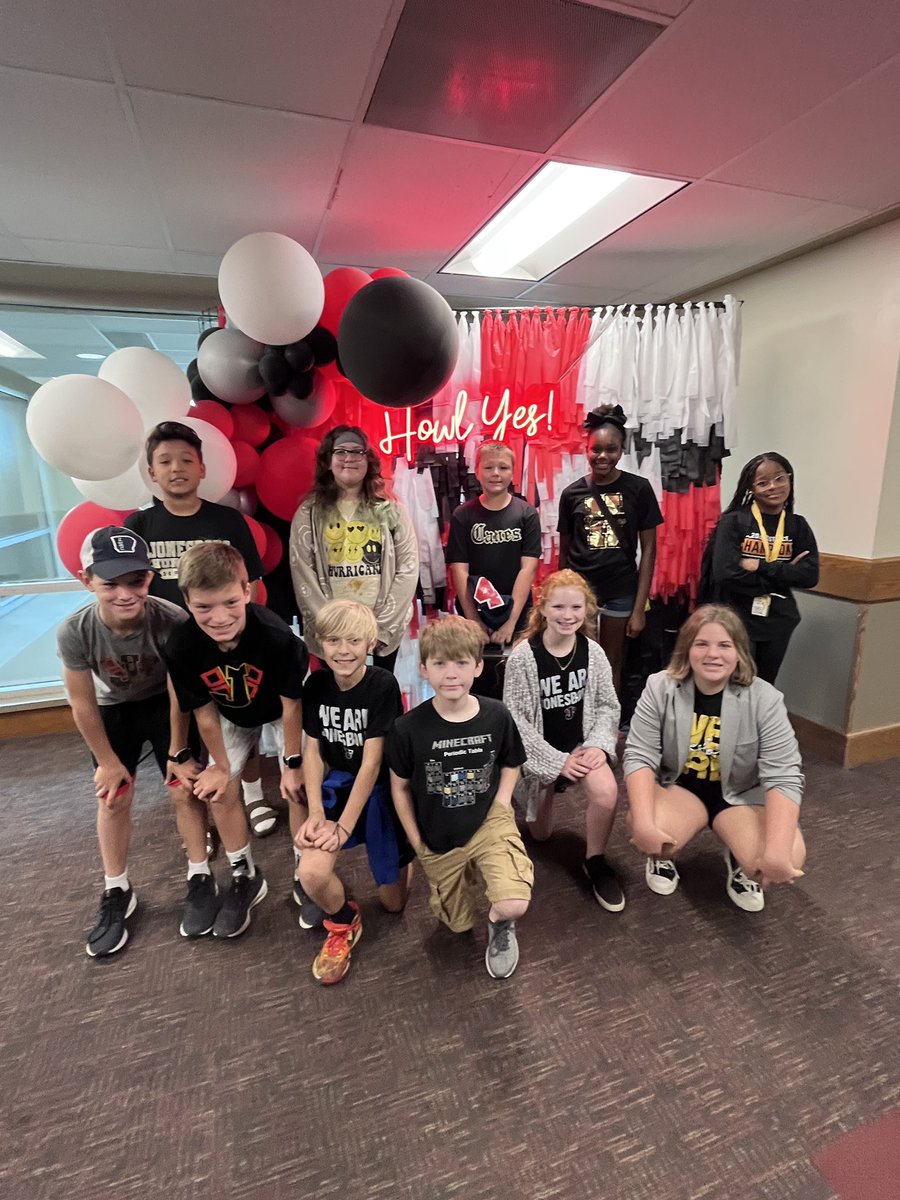 haleyjonesGT's tweet photo. JPS Elementary Quiz Bowl Team! 2nd place in the Large School Division! https://t.co/71LEQsGeXa