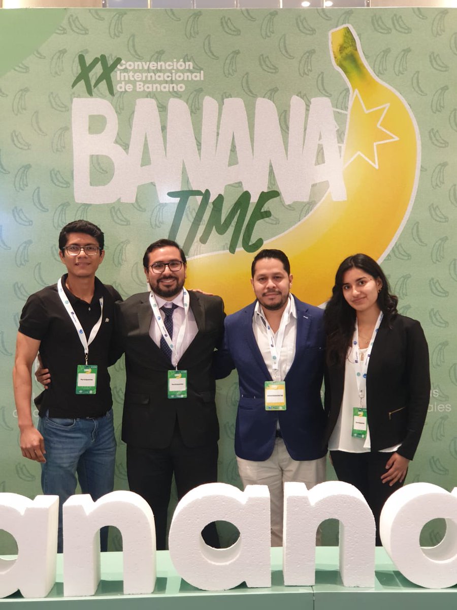 Frearmag3's tweet image. Gracias a la invitación de @aebeecuador ,@cibe_espol y @SebiocaE presente en el mayor encuentro bananero. Poco a poco vamos cerrando la brecha entre la academia y la empresa, necesitamos crear valor, valor a través de la investigación e innovación. #SomosEspol #SalvemosElBanano
