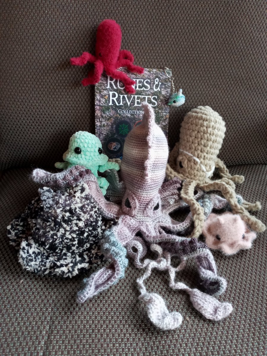 DrBethPowers's tweet photo. The ocean critters were sad that they didn't make my last picture, so here are some of my new Quotable Critters of the Sea! 

Stop by my table at @FantasticonShow in Fort Wayne this weekend to see these and more! https://t.co/oeKQXBQpEX https://t.co/IwDkHpclMY
