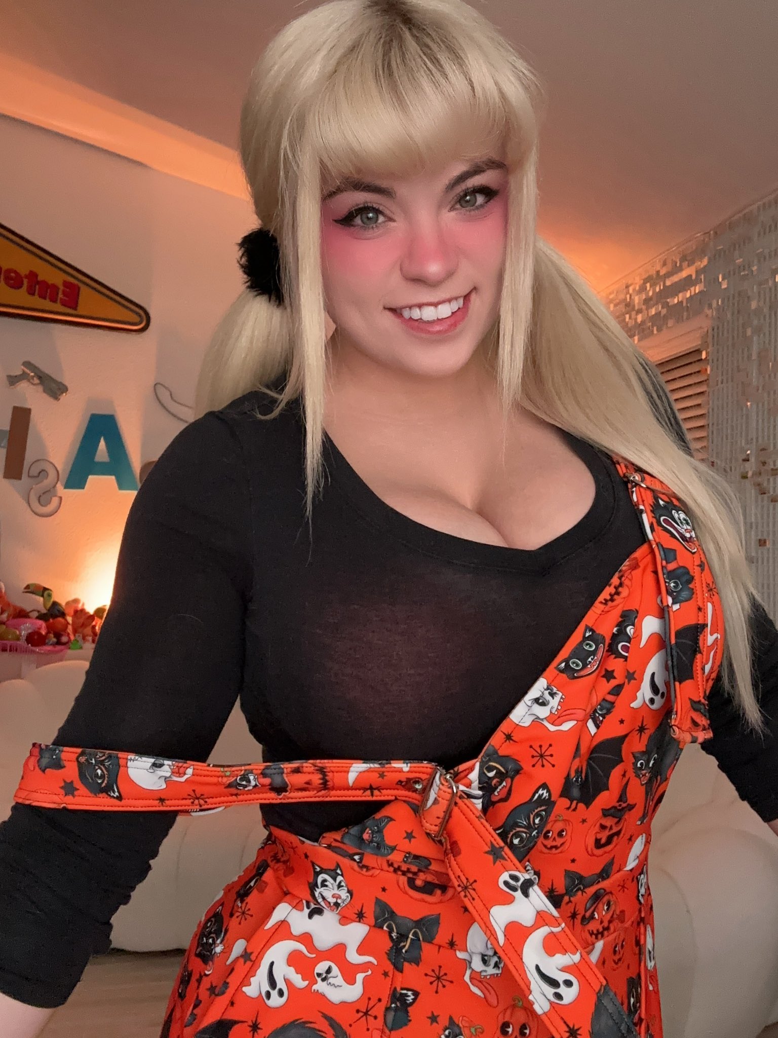 Thesabrinabanks 🦝 0.01% OF 💦 on X: Only a few more days left 🎃🎃🎃  t.coItstK1ddWH  X