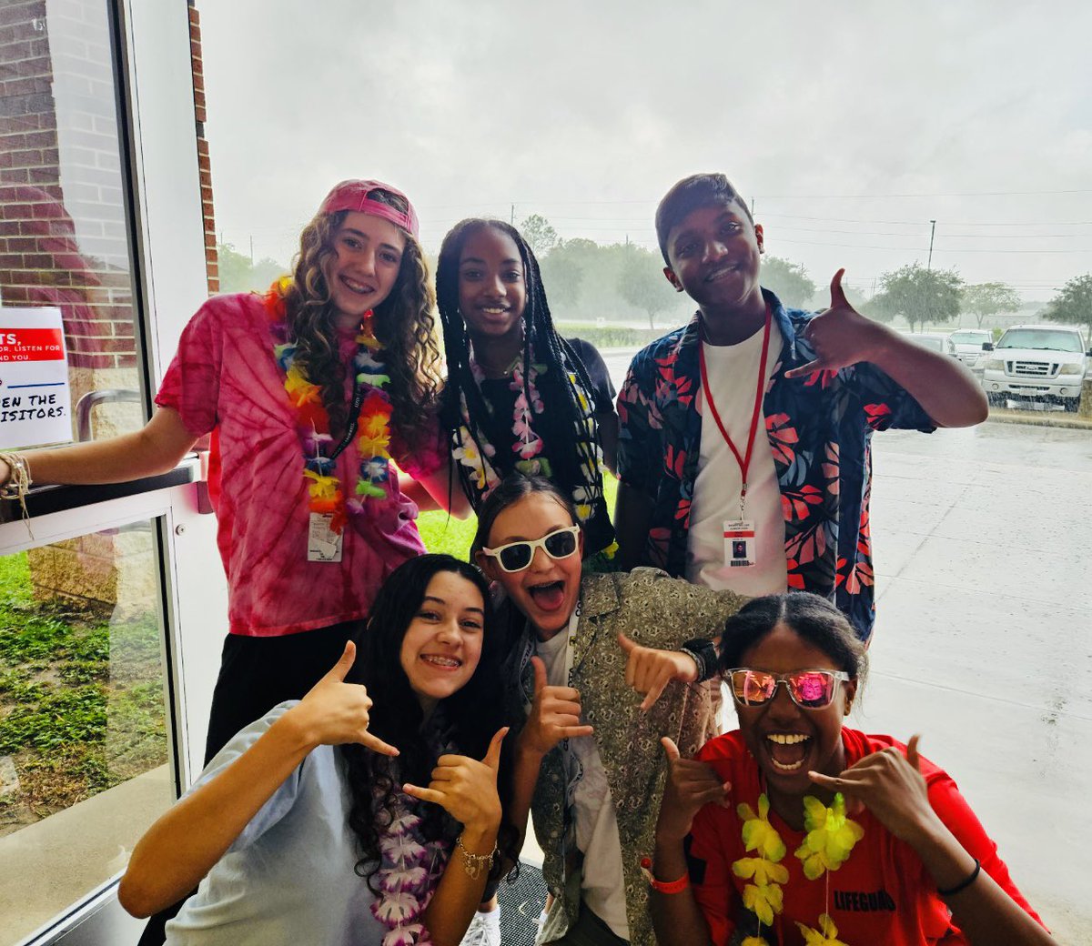 BerryMiller_JH's tweet photo. #CowabungaDude! 🏄🏻‍♀️ Lots of Bobcats are #CatchingAWave to a #DrugFreeLife. Today’s #RedRibbonWeek theme of SurferDay was #TotallyRightous!🤙🏼 ❤️💙🐾🚫 #Believe #WeAreMiller #BuildPearlandProud https://t.co/Fa84wLT8Xz
