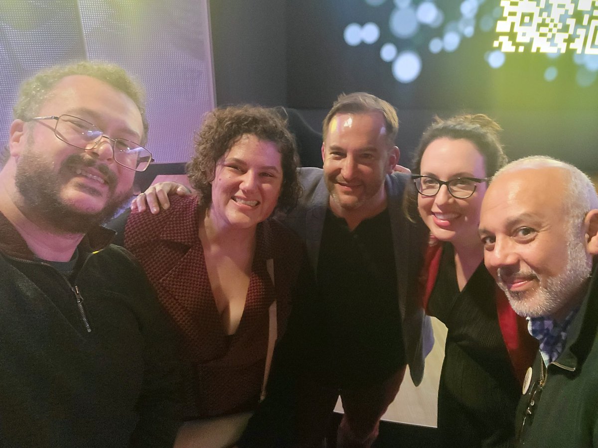 Thank you <a href="/WBUR/">WBUR</a> 
Dreams came true today! 
<a href="/LRCkcrw/">Left, Right & Center</a> <a href="/fearless_greene/">David Greene</a> <a href="/whignewtons/">Sarah Isgur</a> <a href="/MoElleithee/">Mo Elleithee 🇺🇸</a> 
(Come visit <a href="/WNYC/">WNYC 🎙</a>)