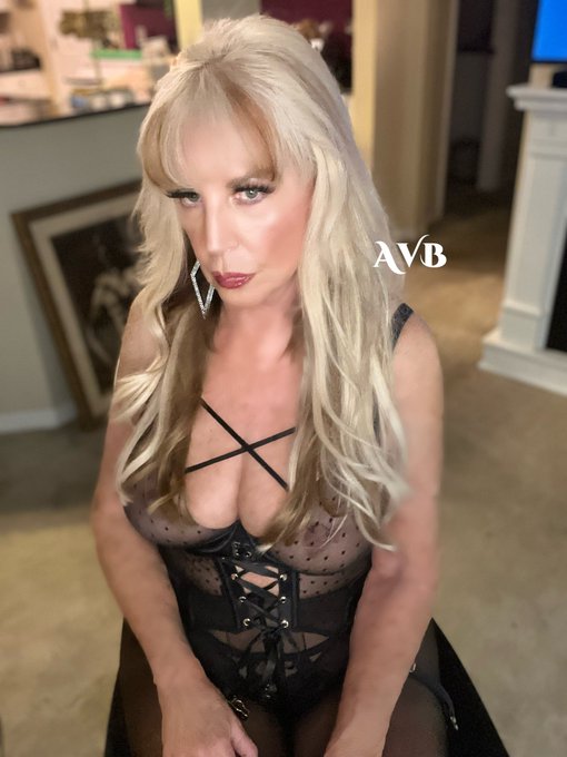 You can tell it's close to a full moon. All the Time Waster's and wackos are texting today.  Night Peeps<a href="/tag/chat"class="tags"><span>#chat</span></a><a href="/tag/date"class="tags"><span>#date</span></a><a href="/tag/cam"class="tags"><span>#cam</span></a><a href="/tag/centralflorida"class="tags"><span>#centralflorida</span></a><a href="/tag/ocala"class="tags"><span>#ocala</span></a><a href="/tag/fmty"class="tags"><span>#fmty</span></a>