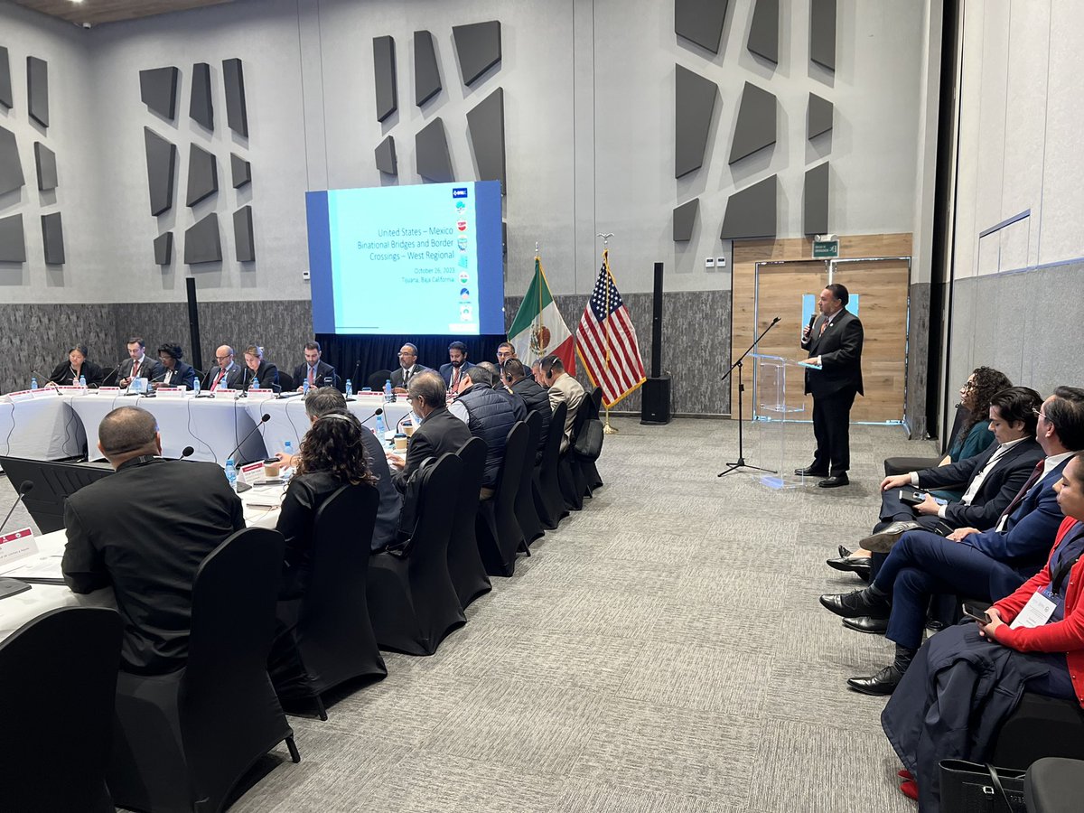 LuisOnTheBorder's tweet photo. The $307 million modernization of the San Luis 1 port of entry is underway - Going from 8 to 16 car lanes! And many other improvements. And all these projects in coordination with @SidurSonora and our Mexican partners 4/4 https://t.co/E6A4eZxZhU