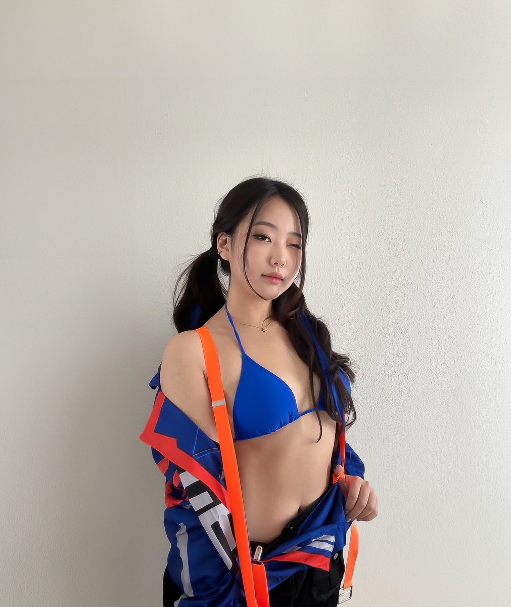jessicahkim's tweet photo. genderbend yoru 💙 https://t.co/Ykra76Bqw3