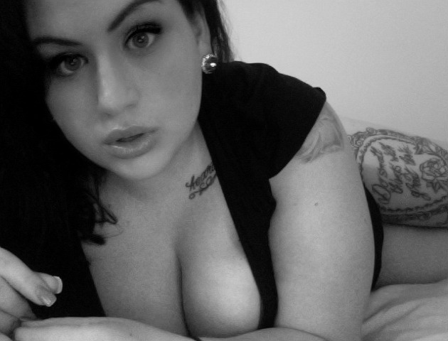 tbt uploaded to my spicy sites  🥰 https://t.co/XwHTbyDOIR