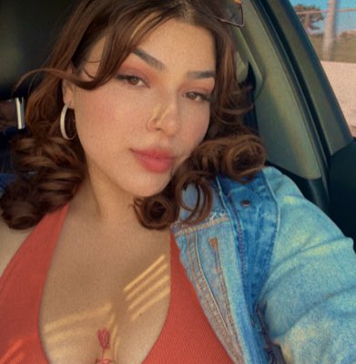 xoshantel's tweet photo. #NewProfilePic or whatever https://t.co/VUABoN34jB