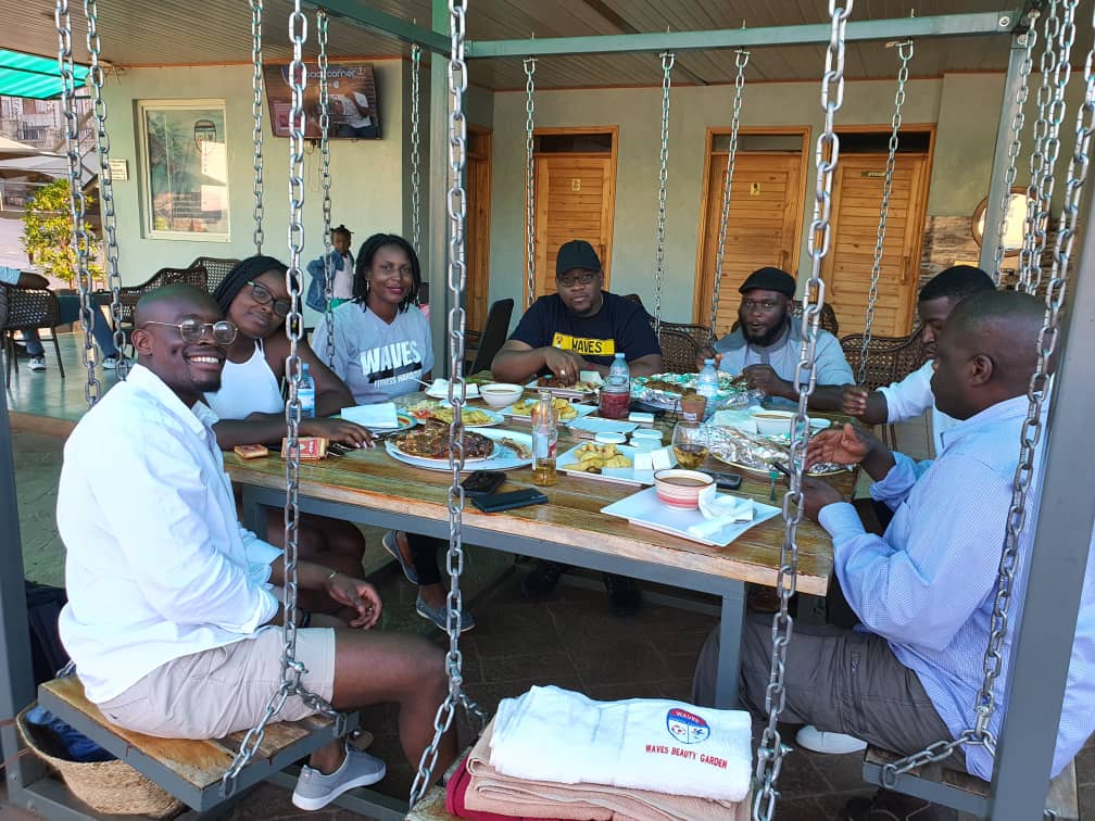 Looking for a great place to meet up in Ntinda?🤗

 Look no further! Waves Fitness Harbour has simple yet enjoyable gathering place waiting for you. ❤️

Let's meet and chill!💃💃💃 #WavesFitnessHarbour
#Ntinda