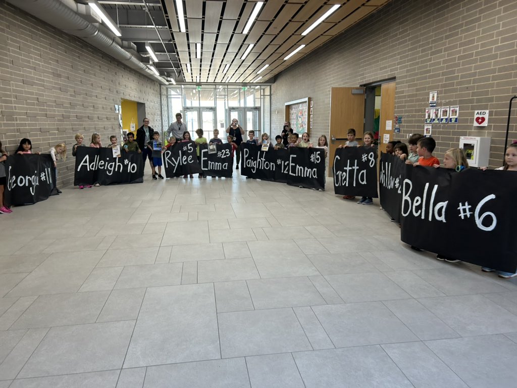 ACJaguarVB's tweet photo. Thank you USD 385 for an amazing send off today! We made some great memories and are ready to battle in the morning. See you in Salina at 9:30a! Don’t be late! #ACALLDAY #OUTTEAM https://t.co/nq7LgeuNFM