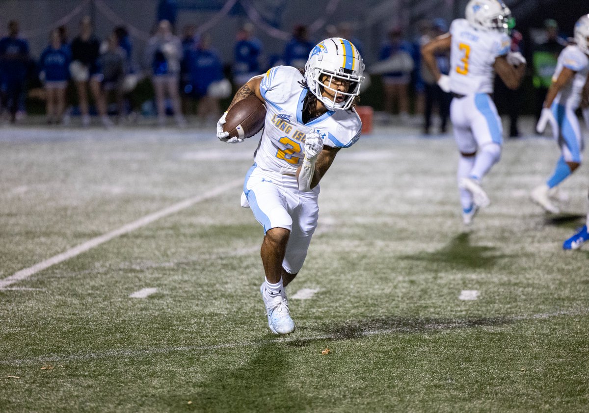 LIUSharksFB's tweet photo. Game photos from our 24-23 road win against CCSU! https://t.co/1QgqWcoDEW
