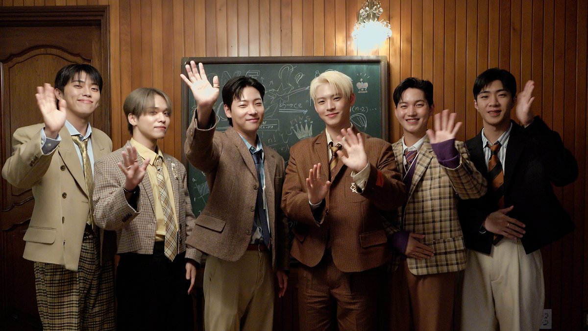 [🎥] 온앤오프 (ONF) 2024 SEASON'S GREETINGS [CHESSMATE]
(youtu.be/k3LHO6yjy6o)

#온앤오프 #ONF