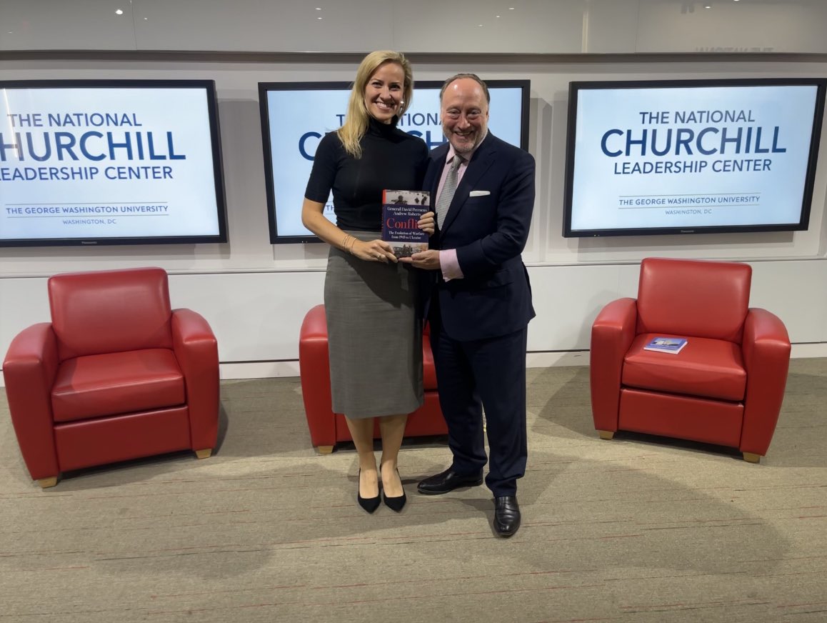 Thank you @aroberts_andrew for a most eloquent and insightful talk this evening with David Petraeus and the @ChurchillCentre on the evolution of conflict from 1945-today. Congratulations on another bestseller!