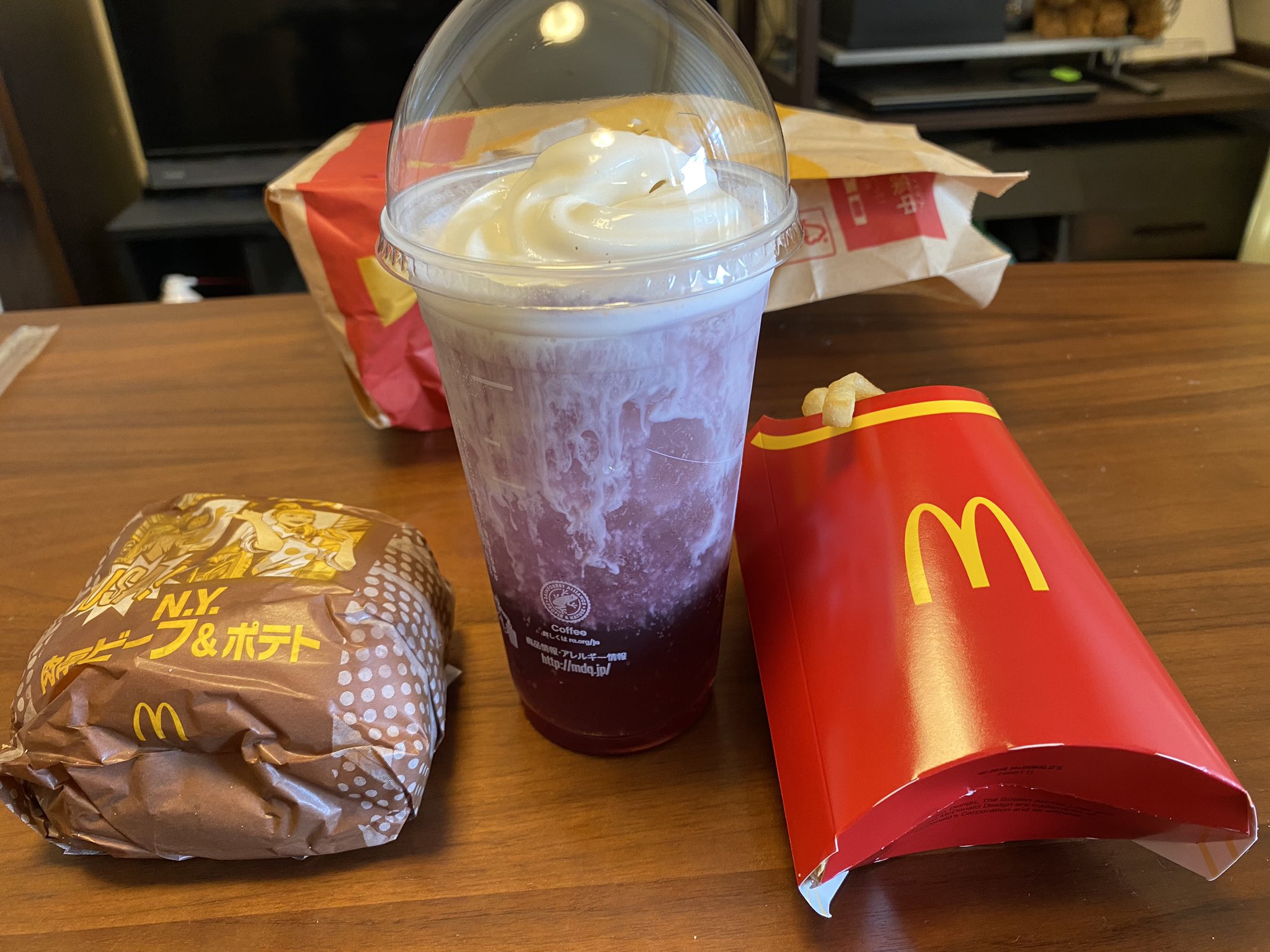 マックフライポテトL - Search / X