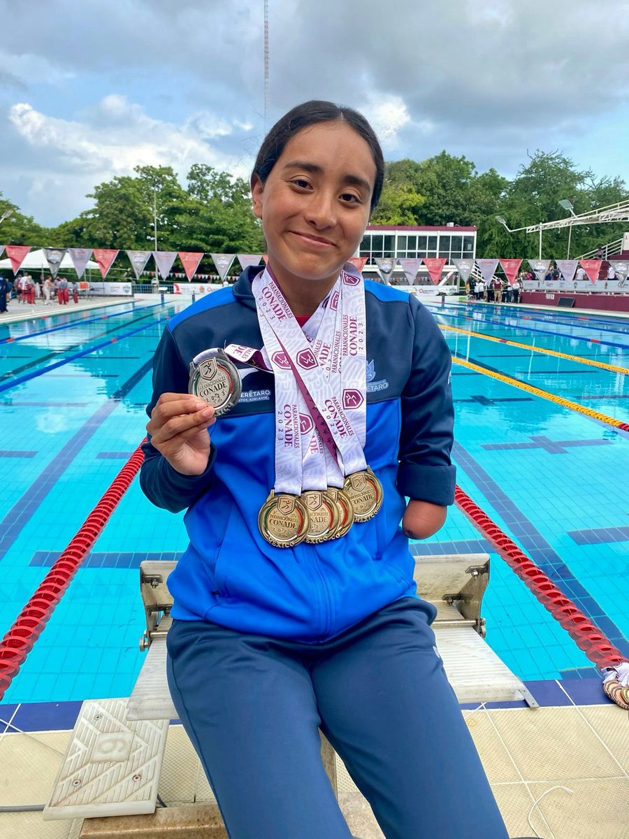 BorregosQRO's tweet image. Ximena González, nadadora y estudiante de nuestra @prepatecqro obtuvo una destacada participación en los Juegos Paranacionales Conade 2023. 
5 medallas: 4 de oro y 1 de plata.🥉💪🐑
#OrgulloTec #HazloÉpico
@teccampusqro @borregostec