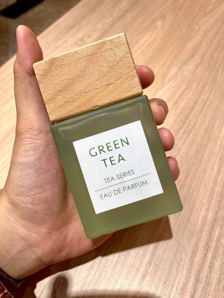 Parfume yang slalu ninggalin jejak kenangan…