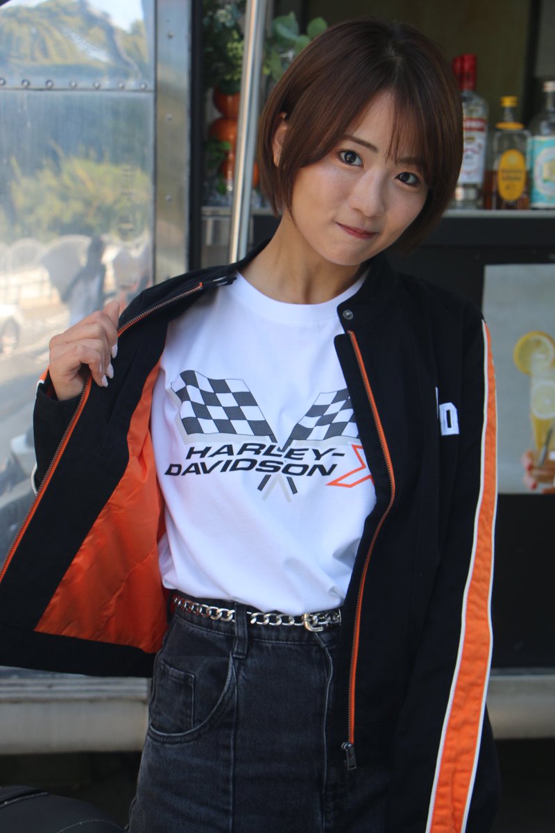 keisei_baka's tweet photo. 原宿で、なっちゃんに会えるよ。
２回目は、18時。
19時からは、トークショー。
詳細は、引用を見て下さい。
＃平嶋夏海
写真、SNS掲載許可済 https://t.co/JcCDAC4Cgb