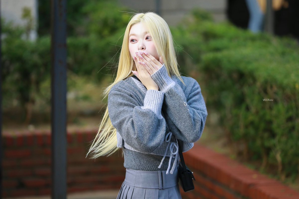 Vicoluuu tweet media