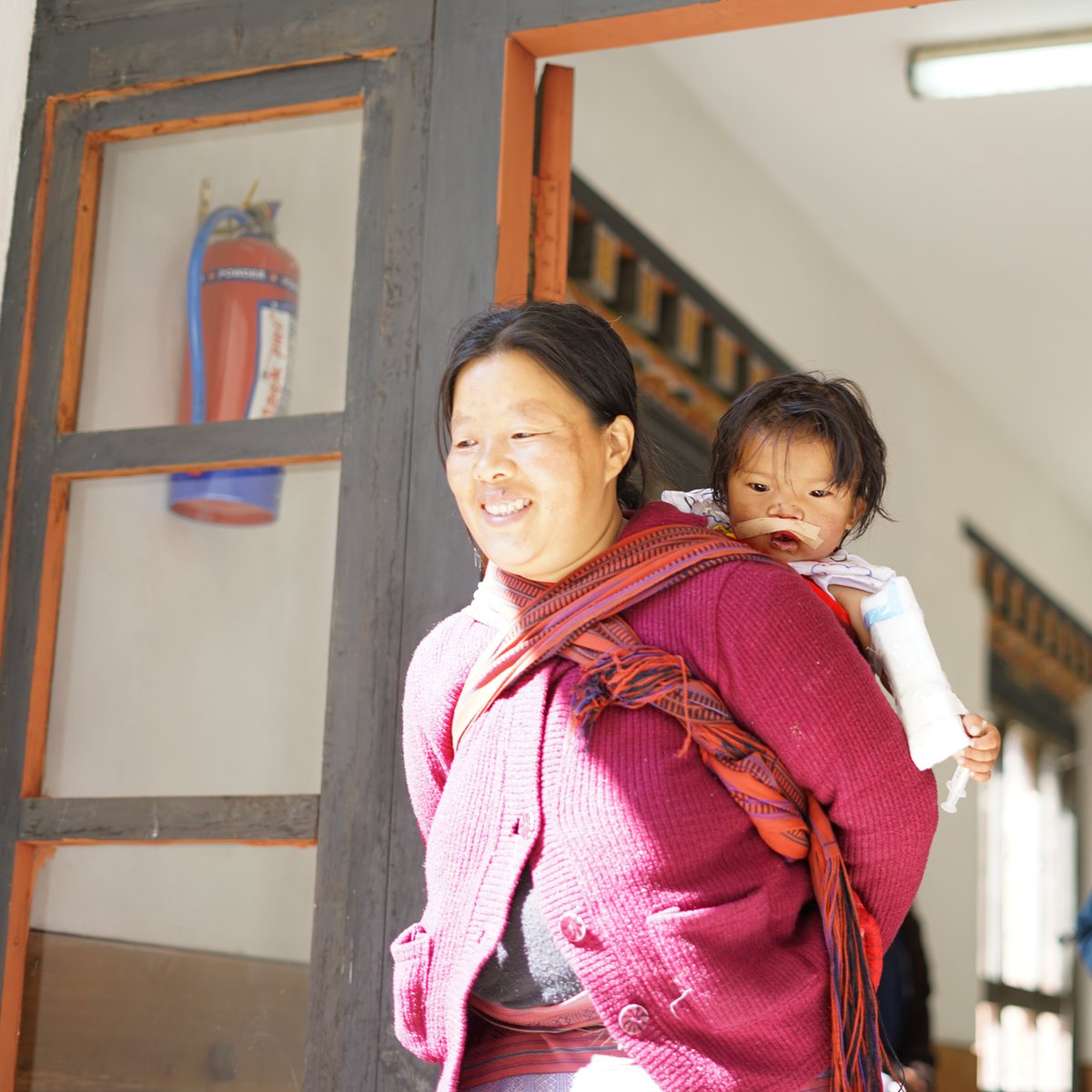 A flashback of one of our medical missions in Punakha, Bhutan. Swipe to see her before and after surgery! Your support continue to give these precious little ones a life-changing experience. 

Make a difference and help us spread smiles at smileasia.org/donate-now 😀

#cleftstrong