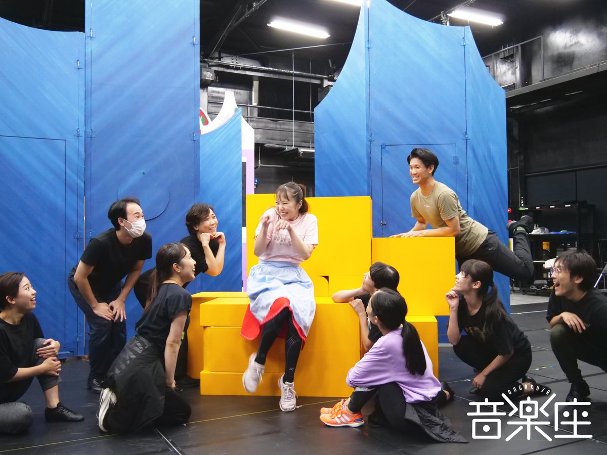 ongakuza's tweet photo. いよいよ東京公演初日です🫧
皆様お気をつけてお越しください！ご来場こころよりお待ちしております🌹

#音楽座ミュージカル #シャボン玉 #開幕
#ななたすペア #モリコバペア https://t.co/lTCG7MskWC