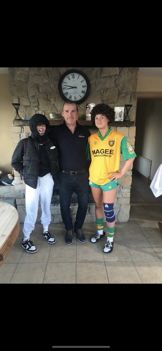 TonyBoyle13's tweet photo. A boys day out! #dressupfriday https://t.co/0Tyc769V2L