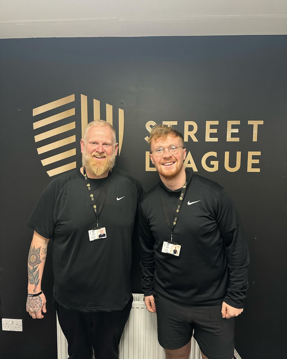 Ross_DavidSL's tweet photo. 📷Dynamic duo behind the page

We are the newest addition to the @StreetLeagueUK Dundee.

We are running a Young Parent Support Programme, so if you know anyone who would be interested feel free to message the page. https://t.co/BiwRI9GYfG