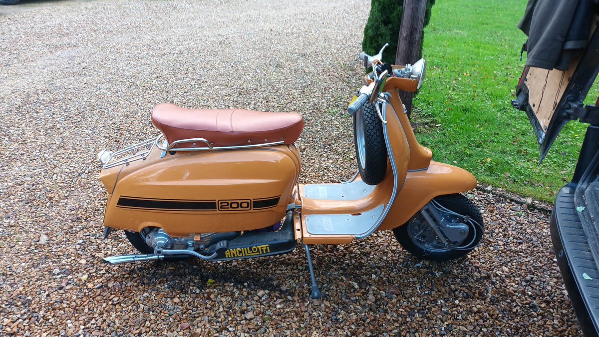 Might need to get the fishtail Parker out. #lambretta #scooter