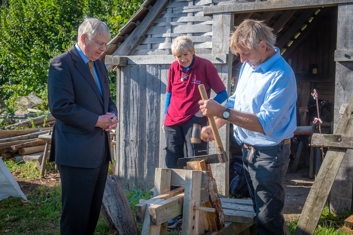 RoyalFamily's tweet photo. Talking of the Roman Empire… 

Last week, The Duke of Gloucester officially opened a new formal Roman garden outside the reconstructed Roman villa at Butser Ancient Farm in East Hampshire. https://t.co/NMdQdD0KeF