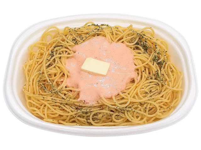 セブンの明太クリームパスタに好きなだけマヨネーズをかけてのりたまをかける 背徳的 #太れスバル