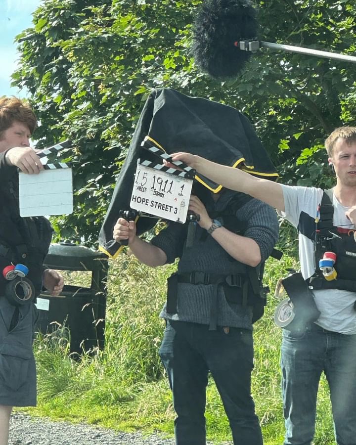 JonnyEverett3's tweet photo. Catch my 1st TV guest spot in Episode 1 of Hope Street season 3 this Monday 30th October at 7pm on @BBCOne NI.
1st batch of eps will run 8 consecutive weeks from Monday and the next 7 eps will pick up again from 1st January 2024.
Also on @BBCiPlayer
#hopestreet #madeinni https://t.co/rBto7R4fof